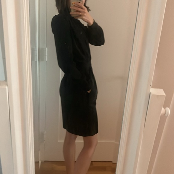 Vintage 80s Valentino strong shoulder black dress - Picture 3 of 9